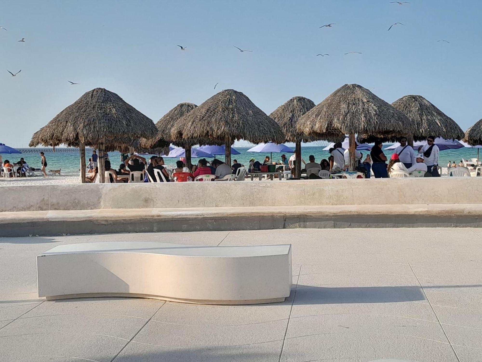 Malecon Beach House In Progreso 1 Block From Beach Exteriér fotografie