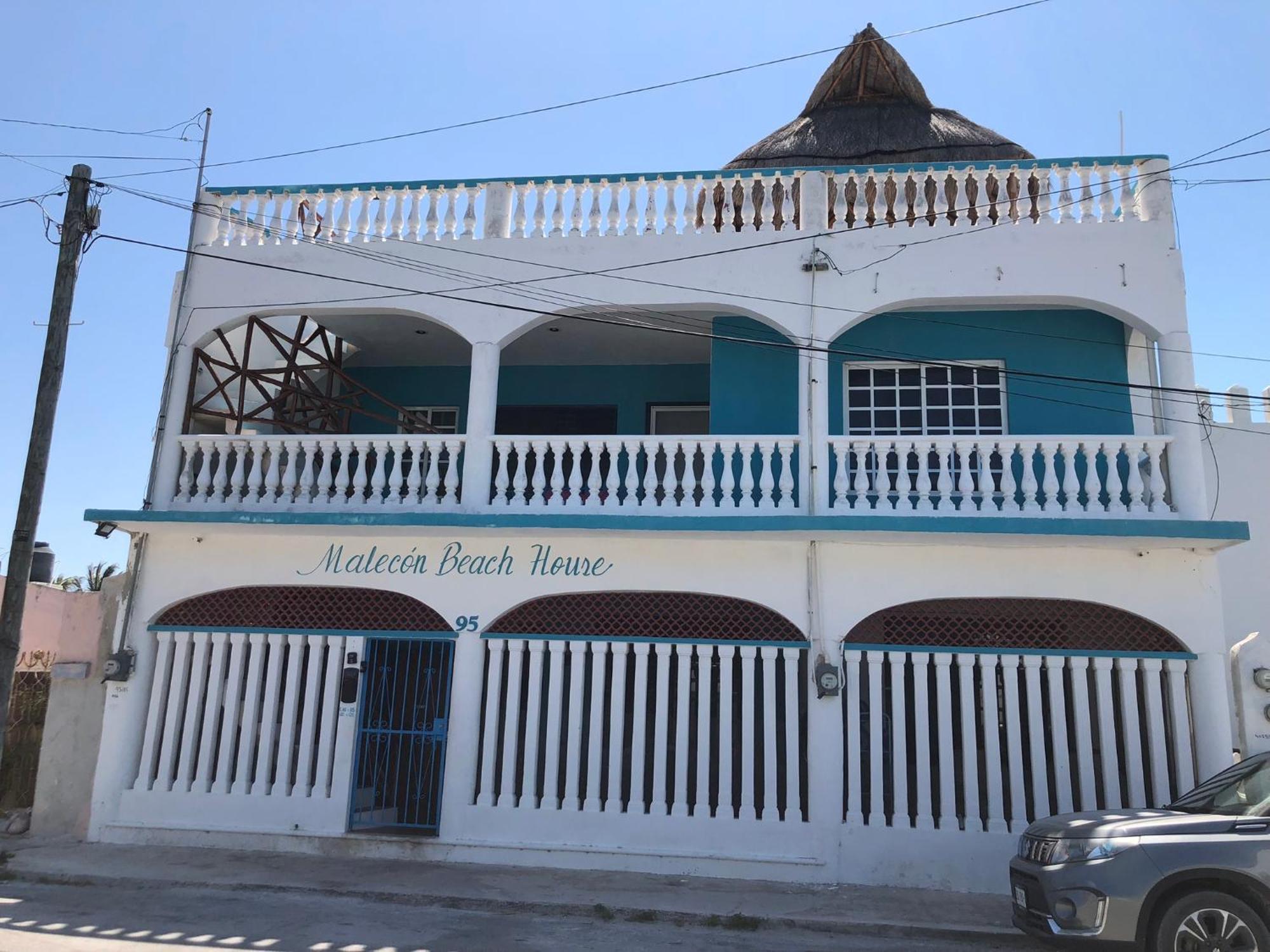 Malecon Beach House In Progreso 1 Block From Beach Exteriér fotografie